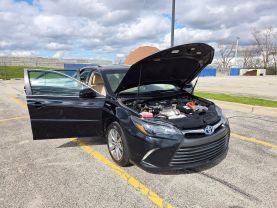 2016 Toyota Camry Hybrid - Image 9