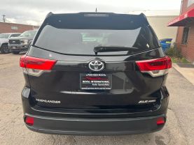 2017 TOYOTA HIGHLANDER SUV V6, 3.5 LITER XLE SPORT UTILITY 4D