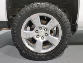 2018 Chevrolet Silverado 1500 Crew Cab - - Image 12