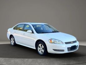 2015 CHEVROLET IMPALA LIMITED SEDAN V6, 3.6 LITER LS SEDAN 4D