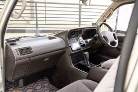 1995 TOYOTA HIACE VAN 1KZ-TE SUPER CUSTOM LIMITED