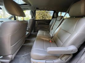 2017 HONDA ODYSSEY VAN V6, I-VTEC, 3.5 LITER EX-L W/NAVIGATION MINIVAN 4D