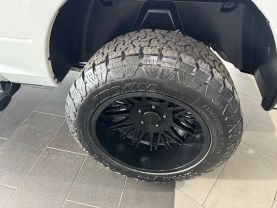 2019 RAM 1500 CLASSIC CREW CAB PICKUP V8, HEMI, 5.7 LITER TRADESMAN PICKUP 4D 5 1/2 FT