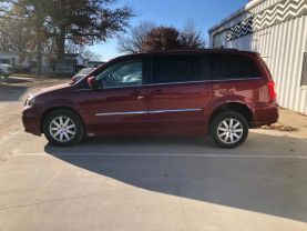 2015 CHRYSLER TOWN & COUNTRY VAN V6, 3.6 LITER TOURING MINIVAN 4D