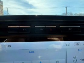 2022 FORD F150 SUPERCREW CAB PICKUP V6, ECOBOOST, TWIN TURBO, 2.7 LITER XLT PICKUP 4D 5 1/2 FT - Gesner Auto Inc in Taunton, MA, 41.88613, -71.14527