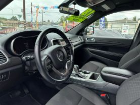 2018 JEEP GRAND CHEROKEE SUV V6, VVT, 3.6 LITER LAREDO SPORT UTILITY 4D