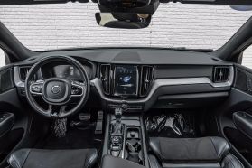 2019 VOLVO XC60 SUV 4-CYL, DRIVE-E, TURBO, 2.0 LITER T5 R-DESIGN SPORT UTILITY 4D