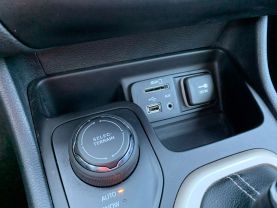 2014 JEEP CHEROKEE SPORT CARS/SUV 4-CYL, 2.4 LITER SPORT SUV 4D - Eddies Auto Sales
