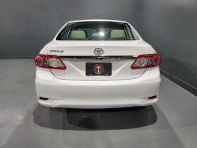 2011 Toyota Corolla - - Image 4
