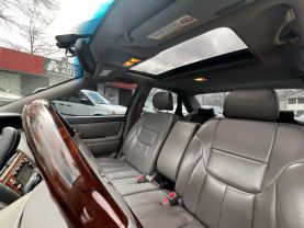 2003 Toyota Avalon - Image 2
