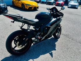 2016 YAMAHA YZF-R6 (MATTE GRAY) SPORTBIKES - -
