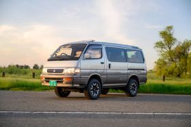 1995 TOYOTA HIACE VAN 1KZ-TE SUPER CUSTOM LIMITED