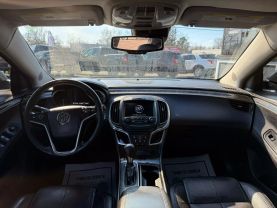 2015 Buick Lacrosse - Image 11