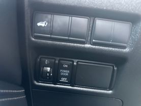 2017 Nissan Armada Sl Sport Utility 4d - Image 20
