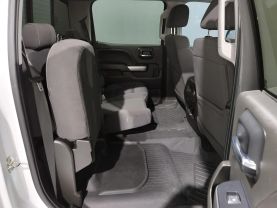 2018 Chevrolet Silverado 1500 Crew Cab - - Image 22