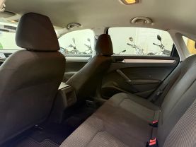 2017 VOLKSWAGEN PASSAT