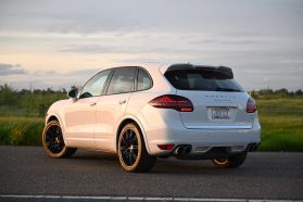 2012 PORSCHE CAYENNE SUV M4851 TURBO