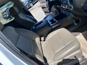2017 GMC SIERRA 1500 CREW CAB PICKUP V8, ECOTEC3, 6.2 LITER SLT PICKUP 4D 5 3/4 FT