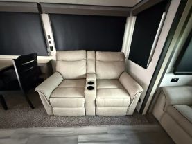 2022 CEDAR CREEK BY FOREST RIVER CHAMPAGNE EDITION FW RV & CAMPERS - 38EL