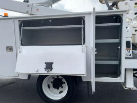 2020 INTERNATIONAL CV515 57FT NON CDL BUCKET TRUCK VERSALIFT VST-52-I BUCKET TRUCKS 6.6L V8 TURBO DIESEL CV515 REGULAR CAB - Eddies Auto Sales