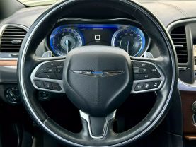 2017 CHRYSLER 300 SEDAN WHITE AUTOMATIC - Dart Auto Group
