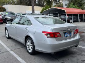 2010 LEXUS ES