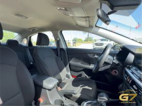 2021 Kia Forte - Image 16