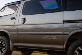 1995 TOYOTA HIACE VAN 1KZ-TE SUPER CUSTOM LIMITED