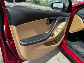 2013 HYUNDAI ELANTRA - 4-CYL, PZEV, 1.8 LITER LIMITED SEDAN 4D