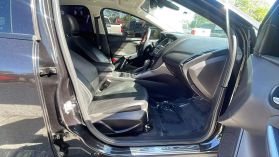 2012 Ford Focus Titanium Hatchback 4d - Image 19
