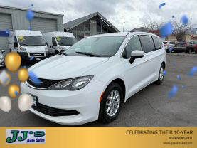 2020 CHRYSLER VOYAGER VAN V6, 3.6 LITER LX MINIVAN 4D