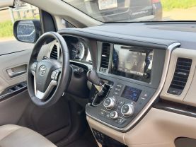 2017 TOYOTA SIENNA PASSENGER V6, 3.5 LITER XLE PREMIUM MINIVAN 4D
