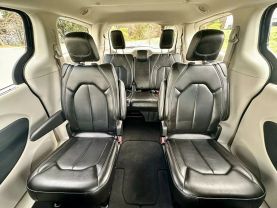 2021 CHRYSLER VOYAGER VAN V6, 3.6 LITER LXI MINIVAN 4D