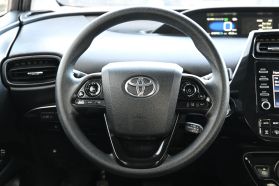 2020 TOYOTA PRIUS HATCHBACK 4-CYL, HYBRID, 1.8 LITER XLE HATCHBACK 4D