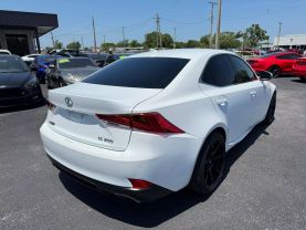 2018 LEXUS IS