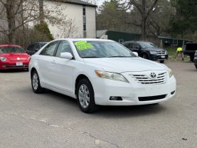 2009 TOYOTA CAMRY SEDAN 4-CYL, 2.4 LITER XLE SEDAN 4D