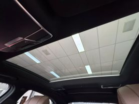 2014 MERCEDES-BENZ S-CLASS SEDAN V8, TWIN TURBO, 4.6 LITER S 550 SEDAN 4D