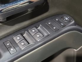 2018 Chevrolet Silverado 1500 Crew Cab - - Image 36