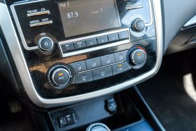 2018 Nissan Altima - Image 29