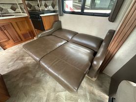 Used 2016 JAYCO REDHAWK CLASS C - 31XL - LA Auto Star located in Virginia Beach, VA