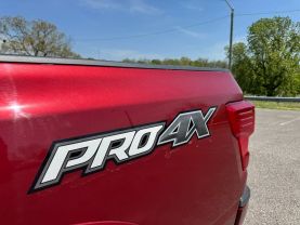 2019 NISSAN TITAN XD CREW CAB PICKUP V8, TURBO DIESEL, 5.0 LITER PRO-4X PICKUP 4D 6 1/2 FT