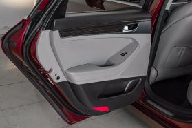 2015 HYUNDAI GENESIS SEDAN V6, 3.8 LITER 3.8 SEDAN 4D