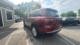 2022 Jeep Grand Cherokee - Image 7