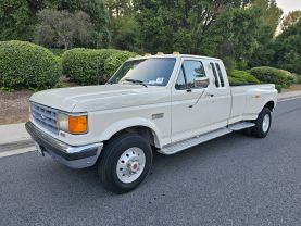 1989 FORD F350 XLT LARIAT SUPERCAB DRW
