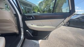 2018 Subaru Outback - Image 22