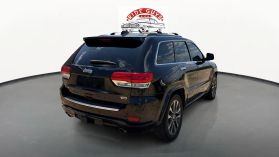 2017 JEEP GRAND CHEROKEE SUV V8, VVT, 5.7 LITER OVERLAND SPORT UTILITY 4D