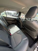 2020 TOYOTA CAMRY SE SEDAN 4D