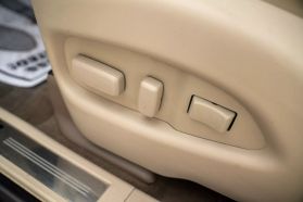 2011 CADILLAC SRX SUV V6, 3.0 LITER SPORT UTILITY 4D