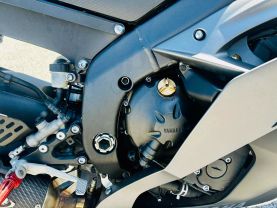 2016 YAMAHA YZF-R6 (MATTE GRAY) SPORTBIKES - -
