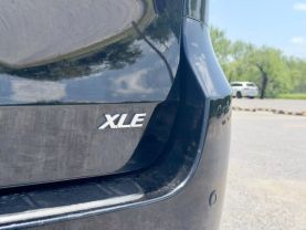 2017 TOYOTA SIENNA PASSENGER V6, 3.5 LITER XLE PREMIUM MINIVAN 4D
